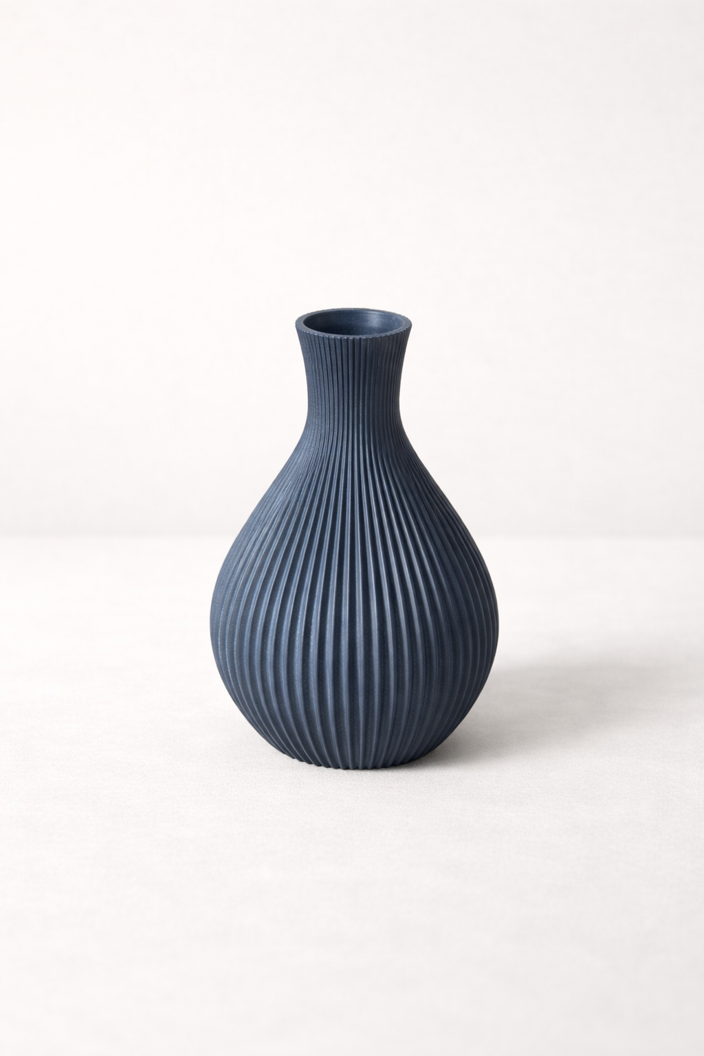 Kiz Vase